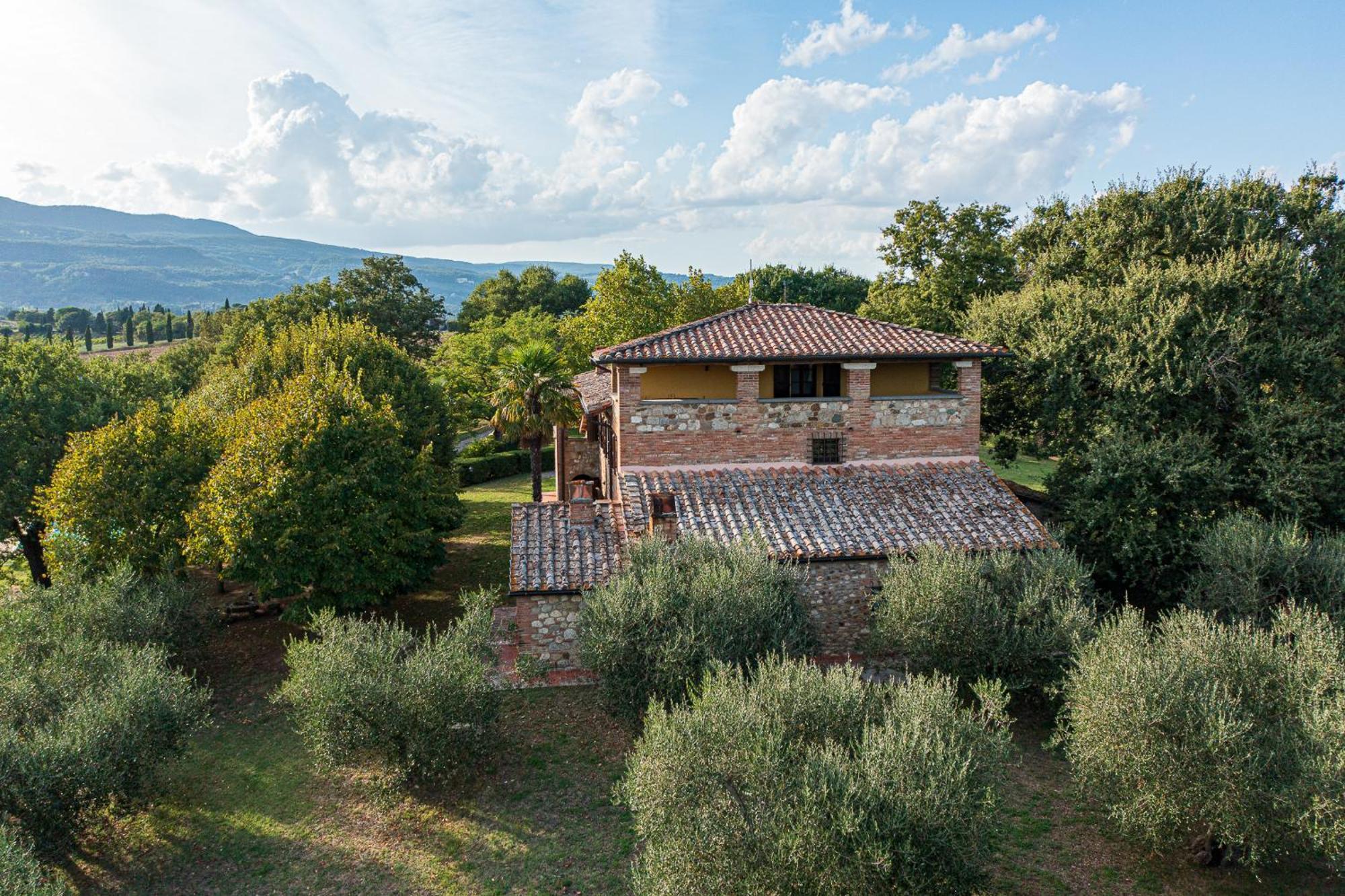 Villa Palazzo Bello Con Piscina E Ac - Cetona Buitenkant foto