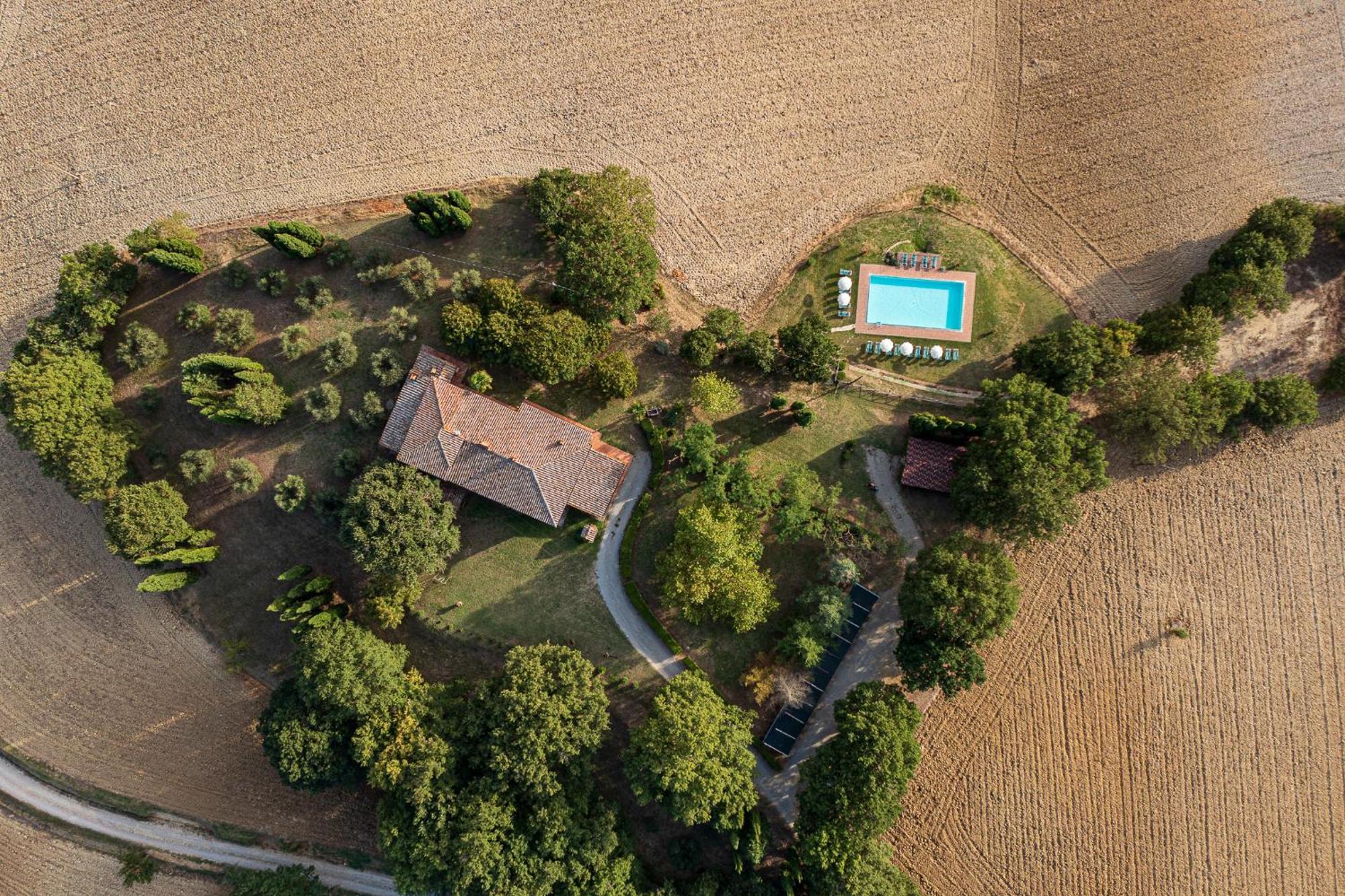 Villa Palazzo Bello Con Piscina E Ac - Cetona Buitenkant foto